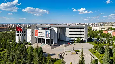 Kayseri'nin mühendis adayları yarışmaya damga vurdu!