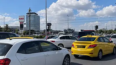 Kayseri Terminal'de trafik kilitlendi