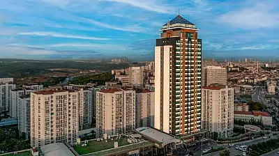 Kayserili iş insanı 26 katlı lüks otelini satışa çıkardı!