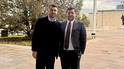 Kayserispor açıklamalarının ardından Baki Ersoy'dan dikkat çeken Burak Yılmaz buluşması