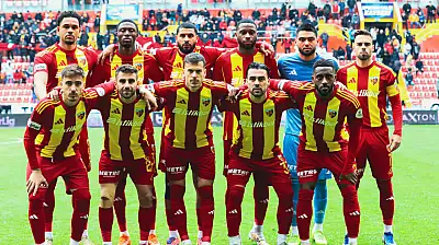 Kayserispor Başakşehir maçında ilk yarı sona erdi