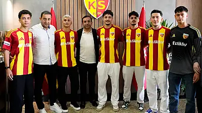 Kayserispor'da 6 imza birden