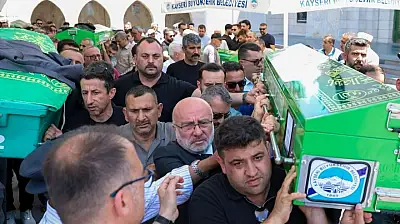 Mesai arkadaşları gözyaşlarıyla uğurladı: Kayseri Üniversitesi'nde acı veda