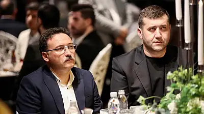 MHP Milletvekili Ersoy'dan gece yarısı 'ayarlı' mesaj