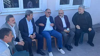 Özhaseki yeni imajıyla dikkat çekti! Belki ilk defa böyle göreceksiniz