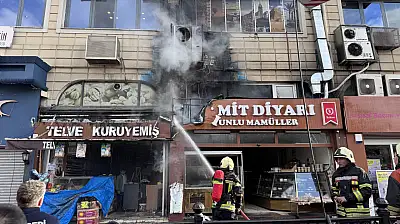 Sivas Caddesi'ndeki yangın kontrol altına alındı!