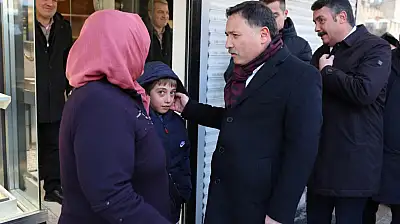 Vali Çiçek ilk mesai gününde sokağa indi