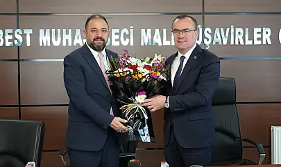 Altı yıllık başkanlığın ardından bayrak değişimi