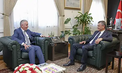 Arık'tan Özel'e dikkat çeken ziyaret