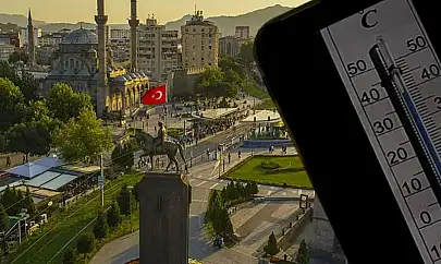 Başkan 40 dereceyi görünce çareyi bakın nerede buldu!