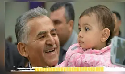 Başkanın 12 sene önce kucağına aldığı çocuk bakın ne oldu?