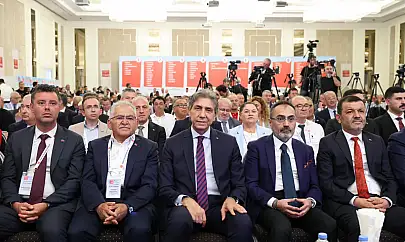 Büyükkılıç'ın da oy kullandığı seçimi CHP'li başkan kazandı!