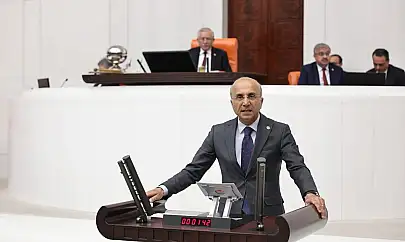 CHP'li Vekilden Meclis'te sert tepki: Buna demokrasi denemez