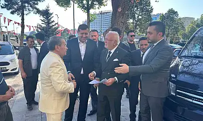 Düşman çatlatmaya devam ediyorlar! AK Partili Elitaş ve MHP'li Ersoy bu kez de Kayseri'de buluştu