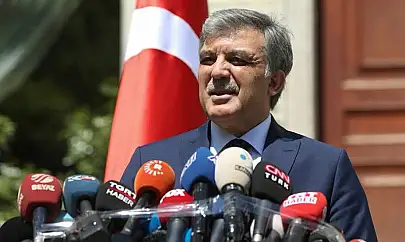 Eski Cumhurbaşkanı Gül'den, Şehitlerle ilgili açıklama: Silahların sustuğu bir dönemde...