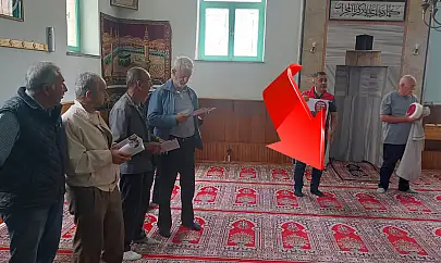 Kayseri'de camide Bakanlığın talimatıyla elde afiş ve broşürle bakın ne anlattılar?