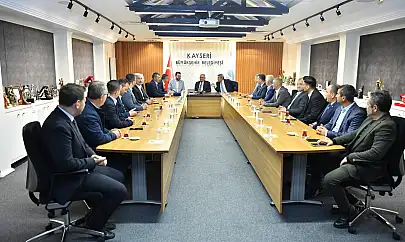 Kayseri'de sendika başkanları belediye binasında kimlerle, ne konuştu?