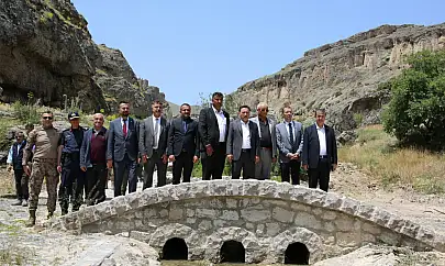 Kayserililerin akın edeceği vadiyi Vali Çiçek gezdi