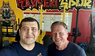 MHP'li vekilden Gisdol pozu! Ersoy, hayran kaldı: İnanılmaz...