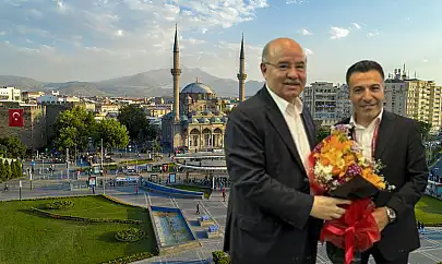 Partisine yönelik sert eleştirileri ile gündeme gelen isim dün sessiz sedasız Kayseri'ye geldi ve büyük sevinç yaşadı