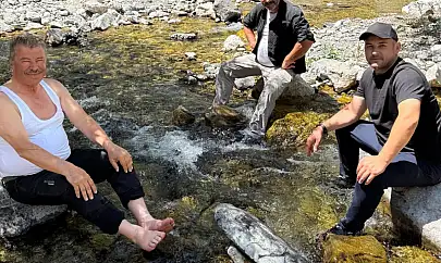 Türkiye'nin en büyükleri arasında yer alan Kayseri'deki fabrikanın başındaki isimler kafa dinlemek, stres atmak için bakın ne yaptılar?