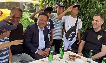 Vali Çiçek ve Emniyet Müdürü vatandaşlarla buluştu