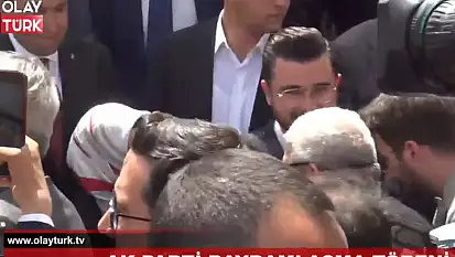 AK Partili vekilden dikkat çeken hareket! Sadece 10 saniye sürdü, o an herkes ne olduğunu anlamadı