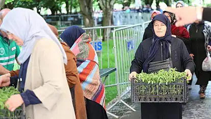 Başkandan davet var: Kayseri'de domates fidesi dağıtılacak!