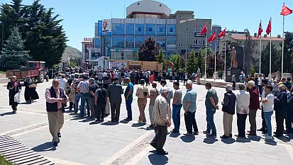 Kayseri'de ücretsiz dağıtıldı! Herkes oraya akın etti