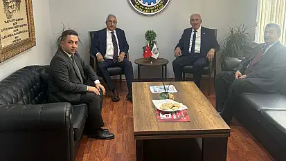 Kayseri'deki o buluşmayla ilgili açıklama: Esnafın sorunlarını konuştuk