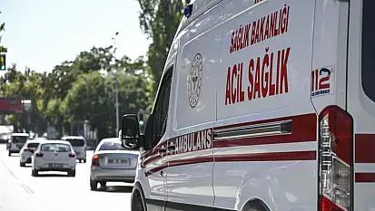 Komşuları kapıyı kırıp girdi!