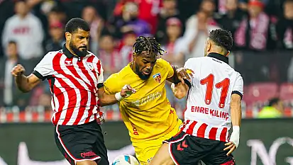 Samsun'dan ilk yarıda gol sesi gelmedi