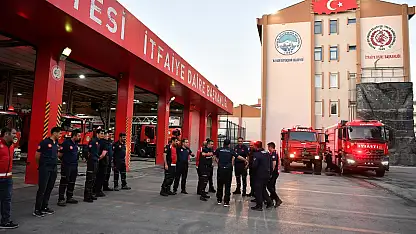 Büyükşehir İtfaiyesi'nin büyük başarısı: 572 olaya müdahale!