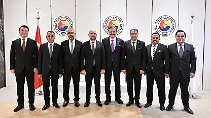 Hisarcıklıoğlu, Kayseri Ticaret Borsası yönetimiyle bir araya geldi