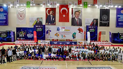 Kayseri'de gençleri sevindiren coşkulu açılış