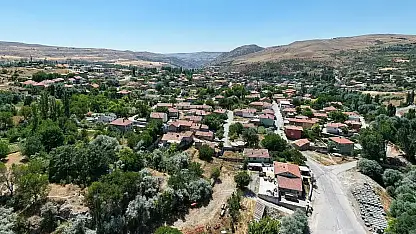 Kayseri'de mezarlık yolları yenileniyor: Çalışmalar yerinde incelendi