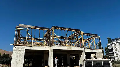 Yahyalı'da yeni bir proje yükseliyor! Başkan son durumu gördü