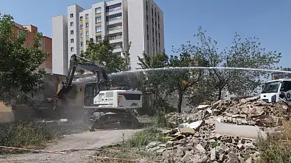 Yıldırım Beyazıt'ta gecekondular yıkıldı, yeni park geliyor