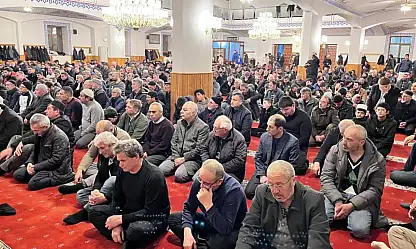 Cuma hutbesi: Aile: güven, sadakat ve merhamet yuvası