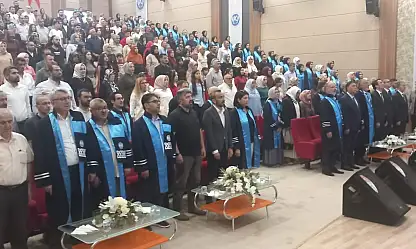 Kayseri'de ilk mezunlarını verdi! 65 öğrenciden 3'ü erkek