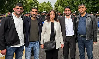 'Yenileceksiniz' diyerek seslendi: CHP'de dikkat çeken açıklama