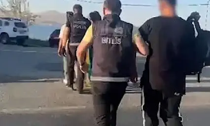 1 ton uyuşturucu yakalandı
