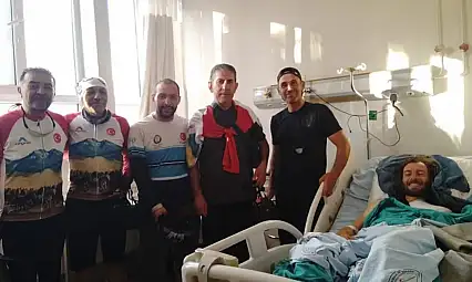 14 aydır yolda! Fransız bisikletçi Kayseri'de kaza geçirdi