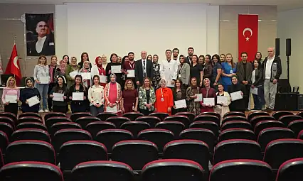 415 sağlıkçı anne sütü konusunda uzmanlaştı!