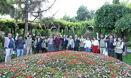 7755 km uzaklıktan misafirleri geldi! Başkan bakın neler anlattı!