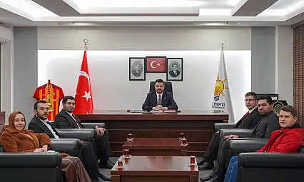 AK Parti'de dikkat çeken buluşma!