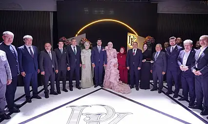 AK Parti Gençlik Kolları Başkanı Kemal Yiğit'in mutlu günü