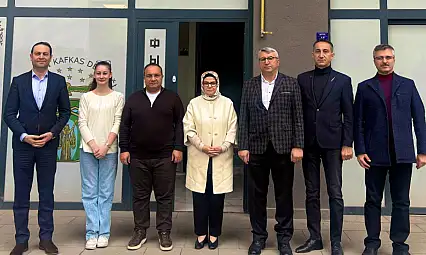 AK Partili vekilden o derneğin yeni yönetimine ziyaret