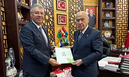 Akay'dan sürpriz Ankara ziyareti: Bahçeli'ye sunulan raporun detaylarında neler var?