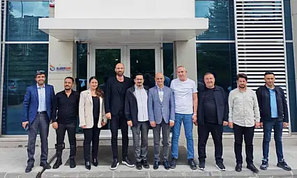Ali Alkan seçime 1 gün kala o isimlerle bir araya geldi